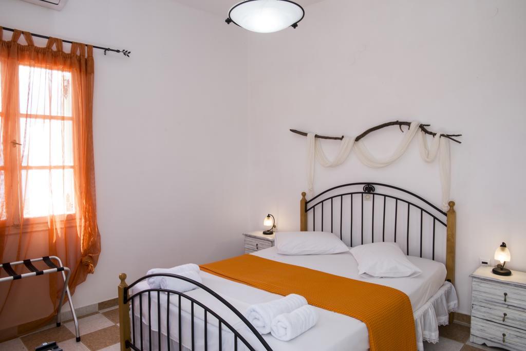 אדאמאס Margaritari Studios Milos מראה חיצוני תמונה