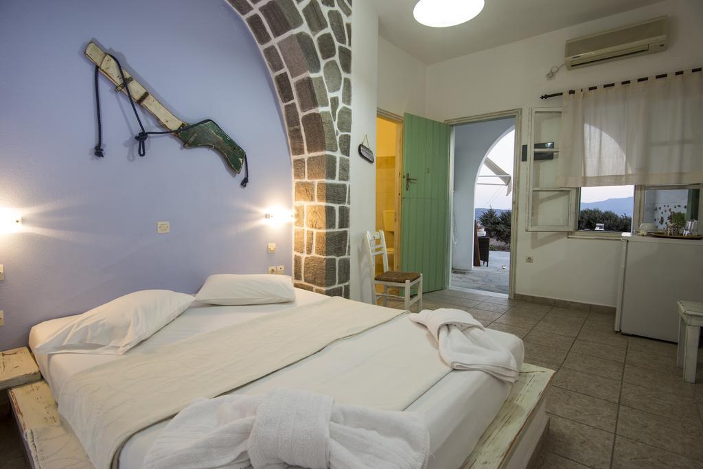 אדאמאס Margaritari Studios Milos מראה חיצוני תמונה