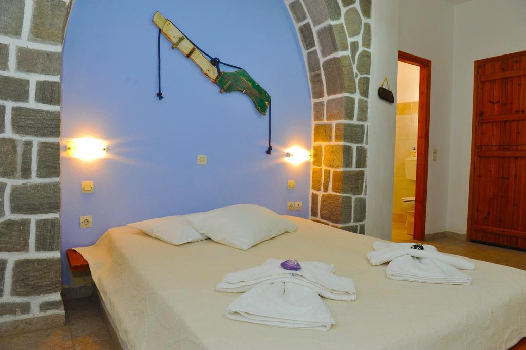 אדאמאס Margaritari Studios Milos חדר תמונה