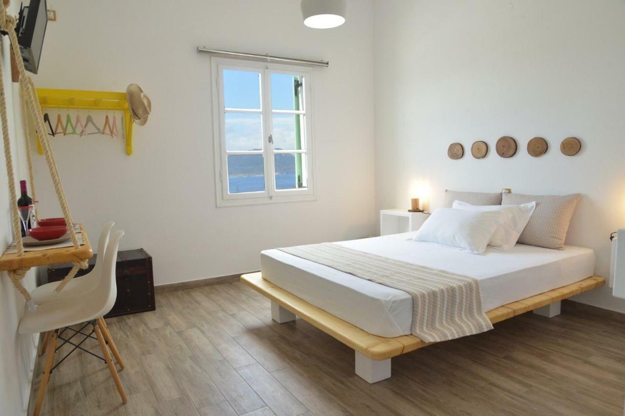 אדאמאס Margaritari Studios Milos מראה חיצוני תמונה